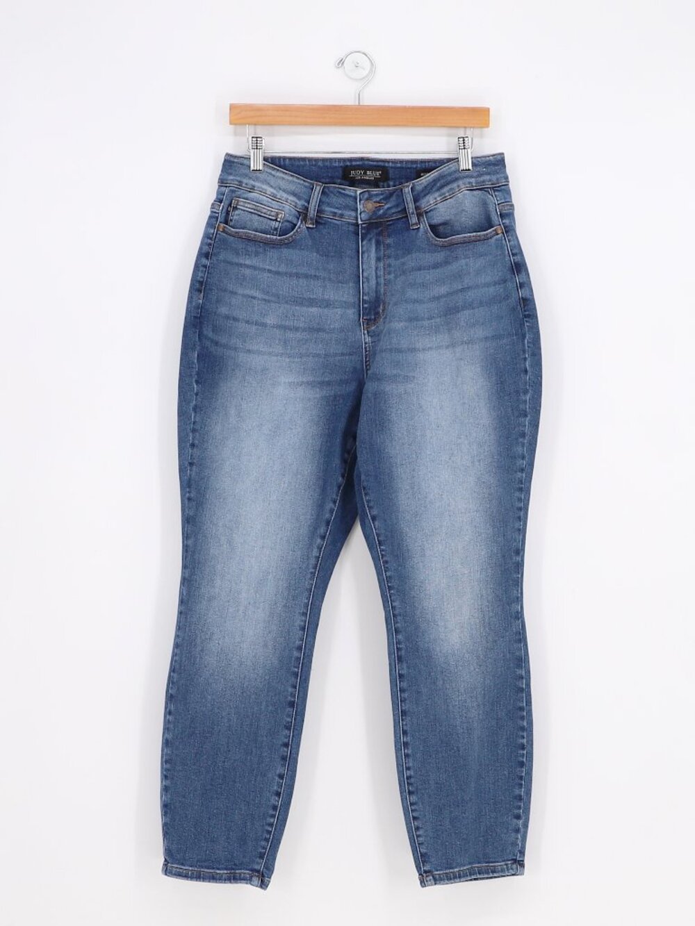 JUDY BLUE Boyfriend Fit Jeans Size 14W Medium Wash Stretch Denim Tapered Leg